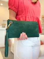 Load image into Gallery viewer, Jett Wristlet Pine Needle
