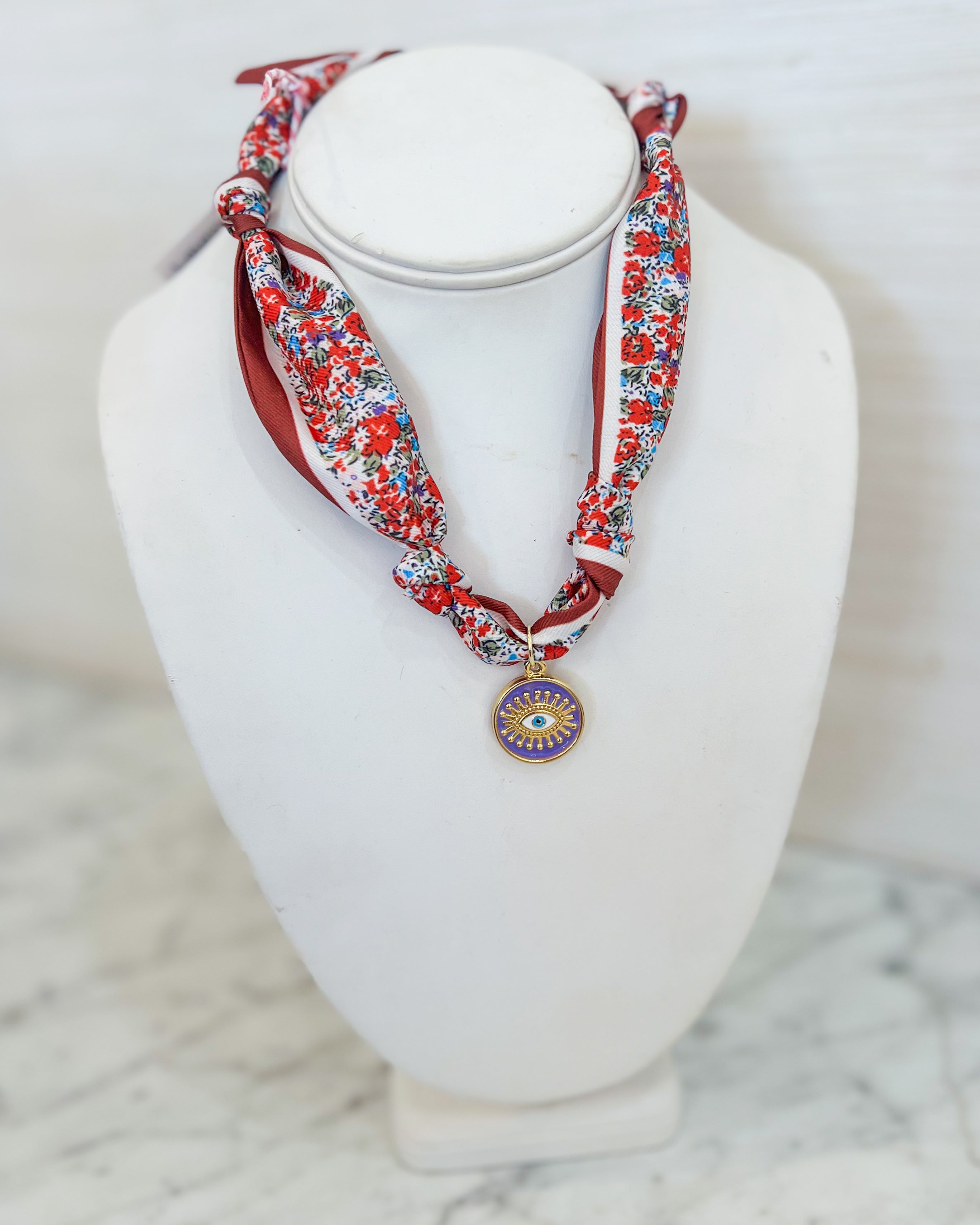 Laurens Scarf Necklace