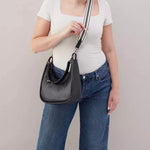 Load image into Gallery viewer, Cass Small Shoulder Black
