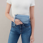 Load image into Gallery viewer, Goldie Wristlet Sea Breeze
