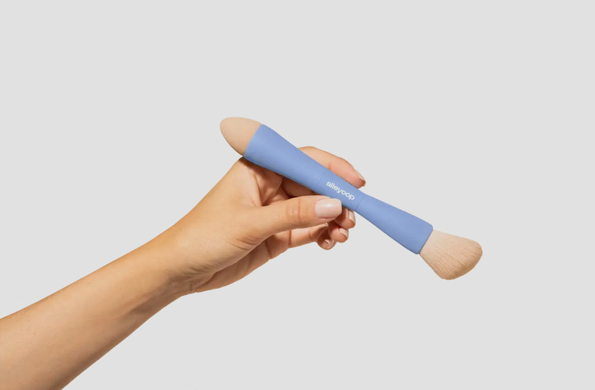 Multitasker 4-in-1 Makeup Brush