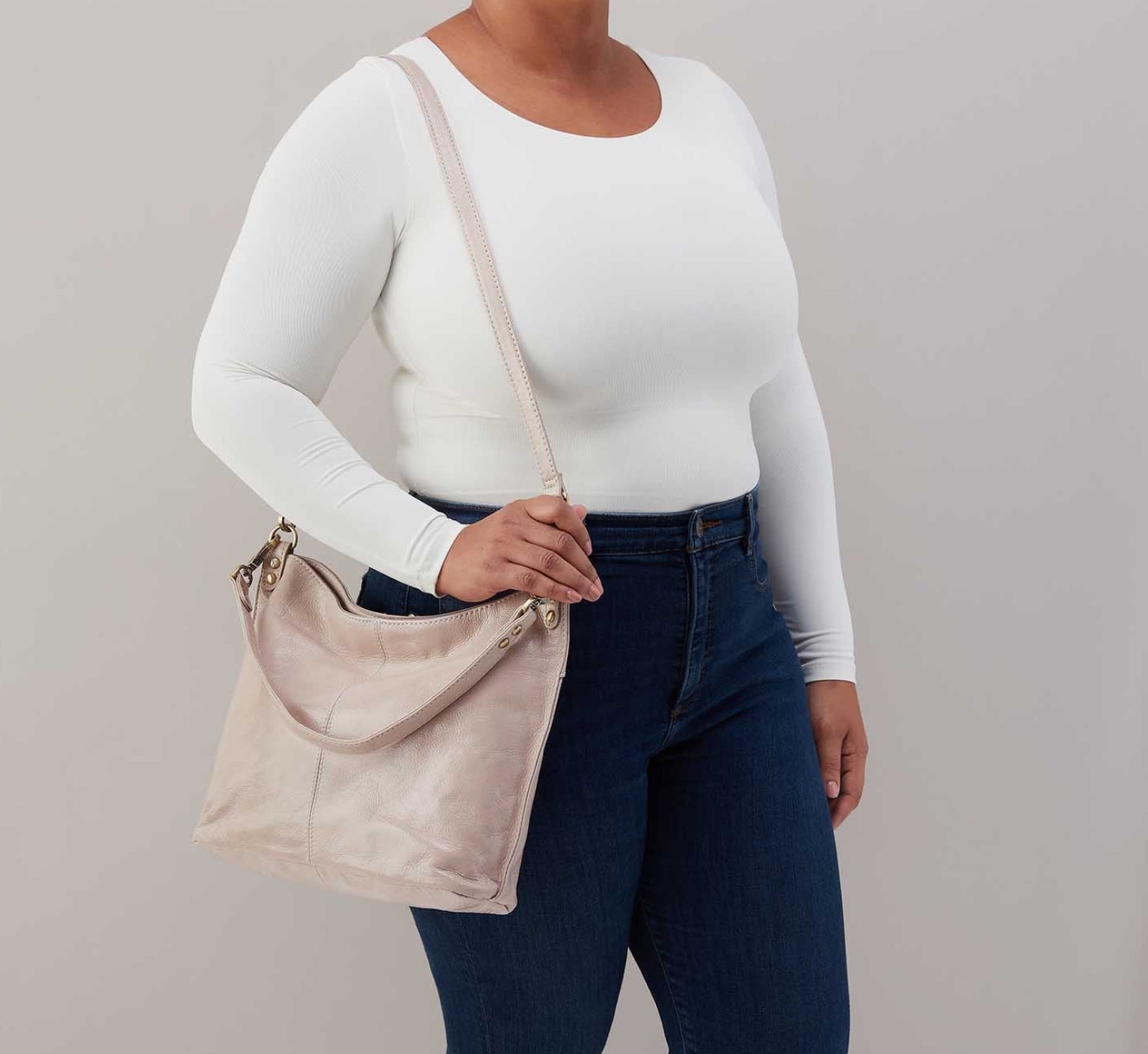 Pier Shoulder Bag Stone Gloss