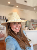 Load image into Gallery viewer, Queen Bee Hat White Palm
