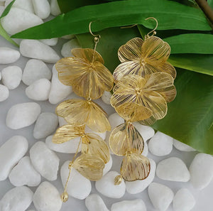 Filigree Flower Drop 18k Earring