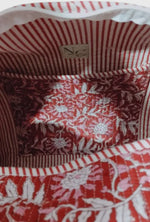 Load image into Gallery viewer, Hampton Floral Duffle Bag
