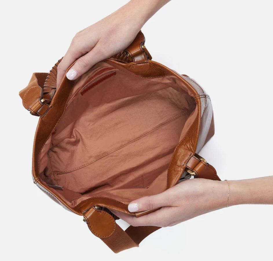 Romy Medium Tote Truffle