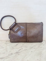 Load image into Gallery viewer, Sable Wristlet Hearthstone
