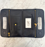 Load image into Gallery viewer, Ace Clutch Black
