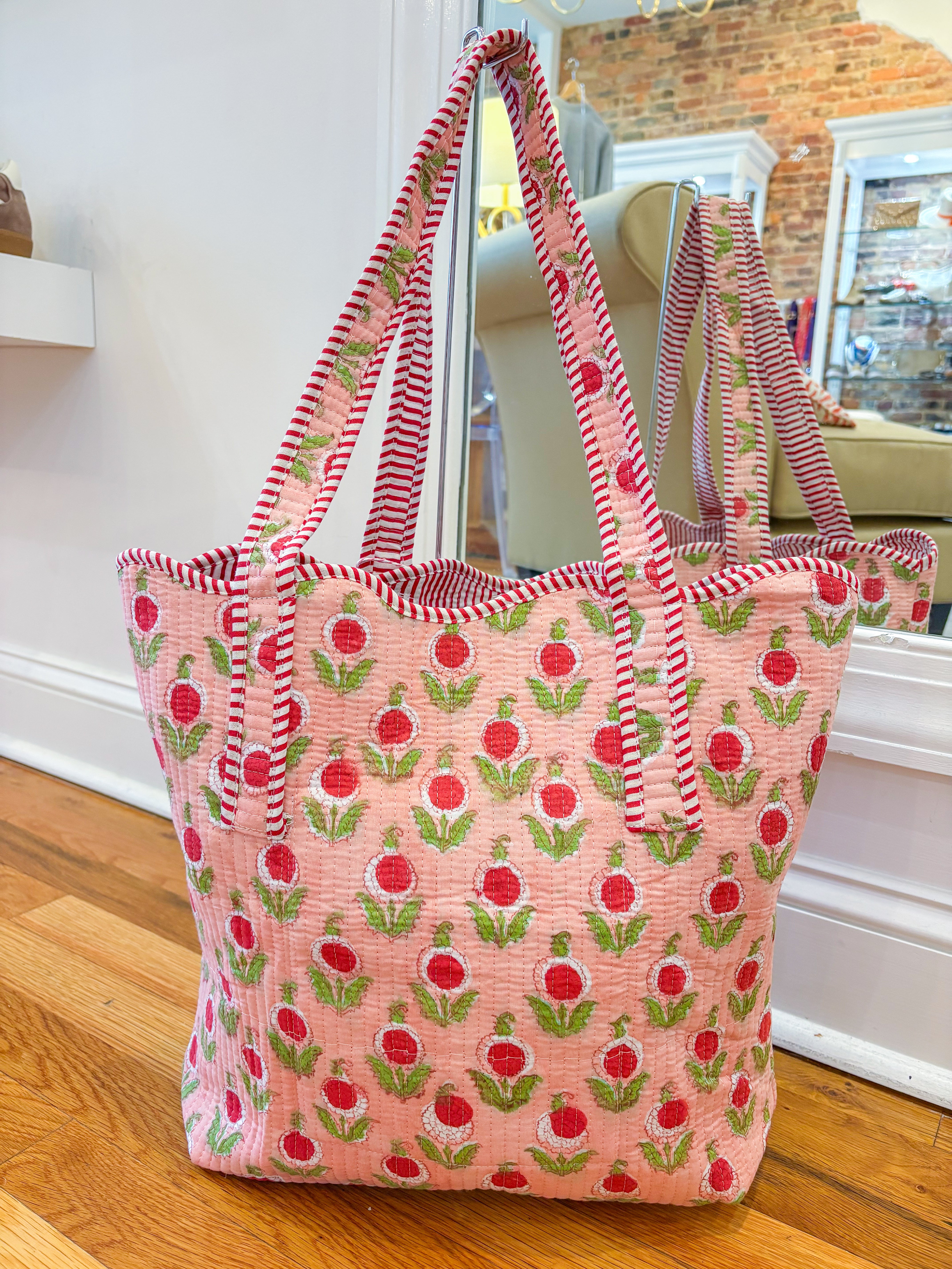 Cider Bloom Pink Scalloped Tote