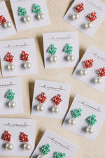 Load image into Gallery viewer, Cove Earring
