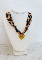 Load image into Gallery viewer, Groovy Heart Scarf Necklace
