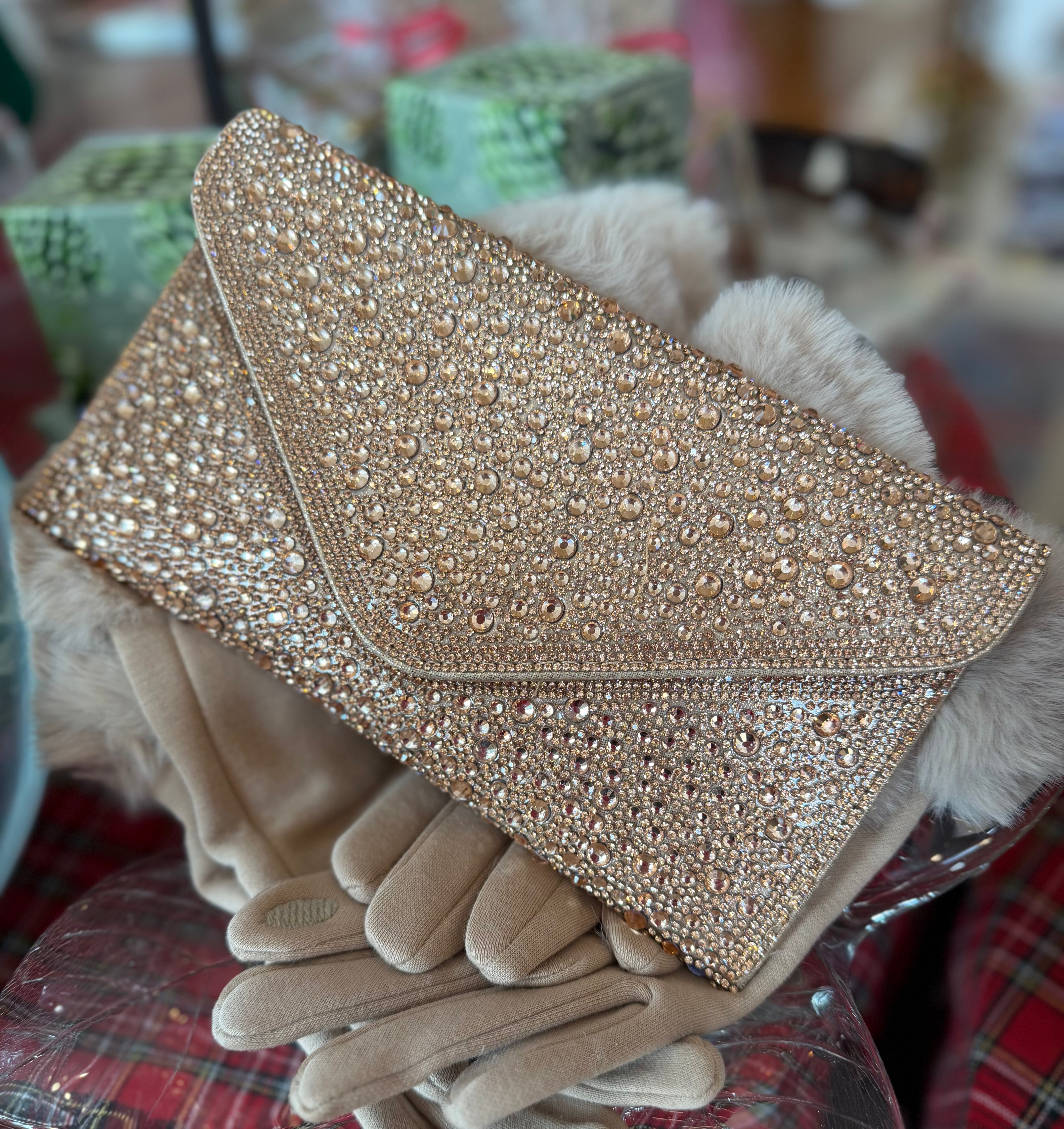 Clara Envelope Clutch