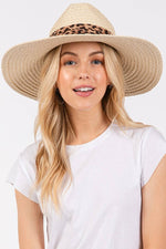 Load image into Gallery viewer, Leopard Band Straw Sun Hat
